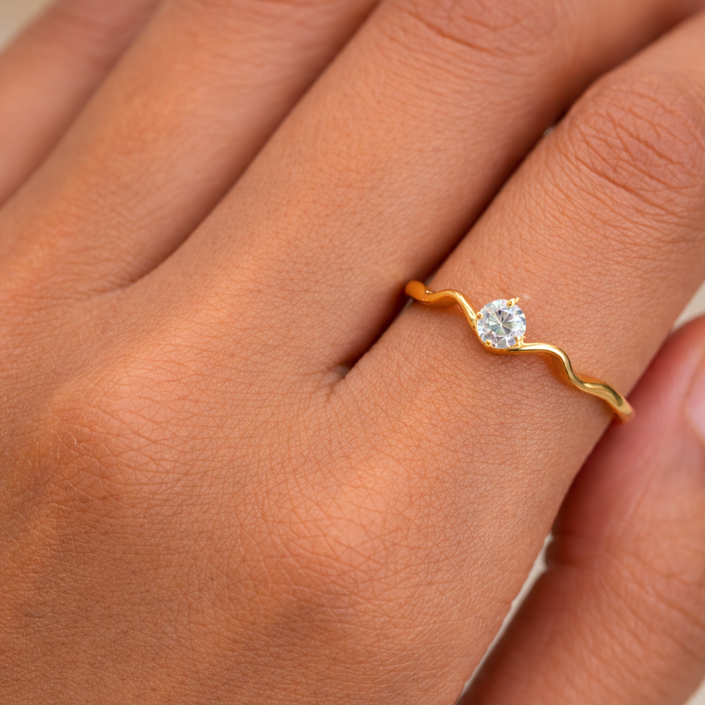 Nevitha Wavy CZ Stone Ring