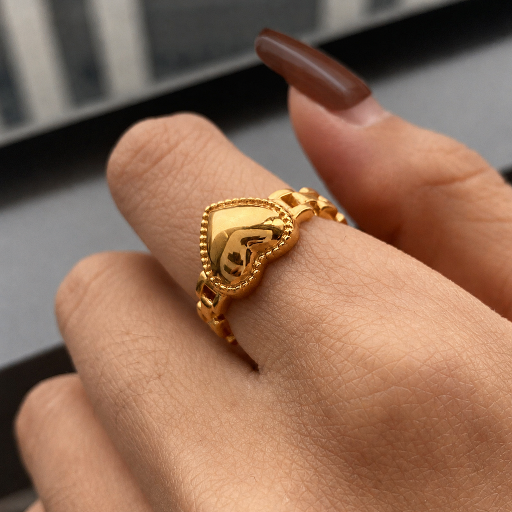 Valentina Heart Statement Ring