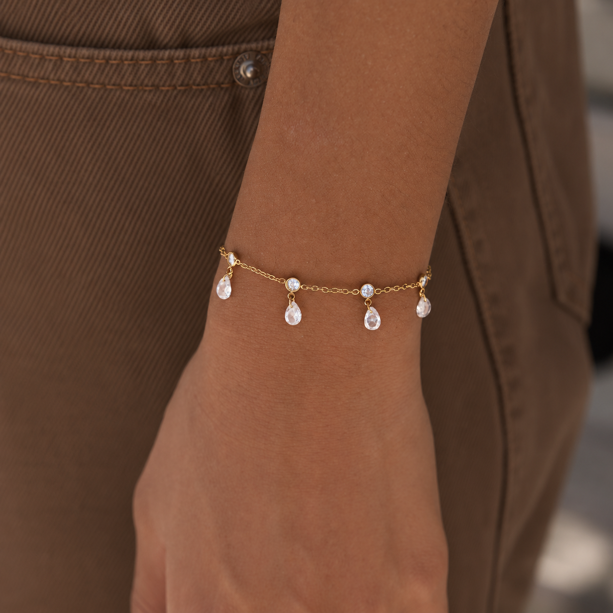 Margot Teardrop Charm Adjustable Bracelet