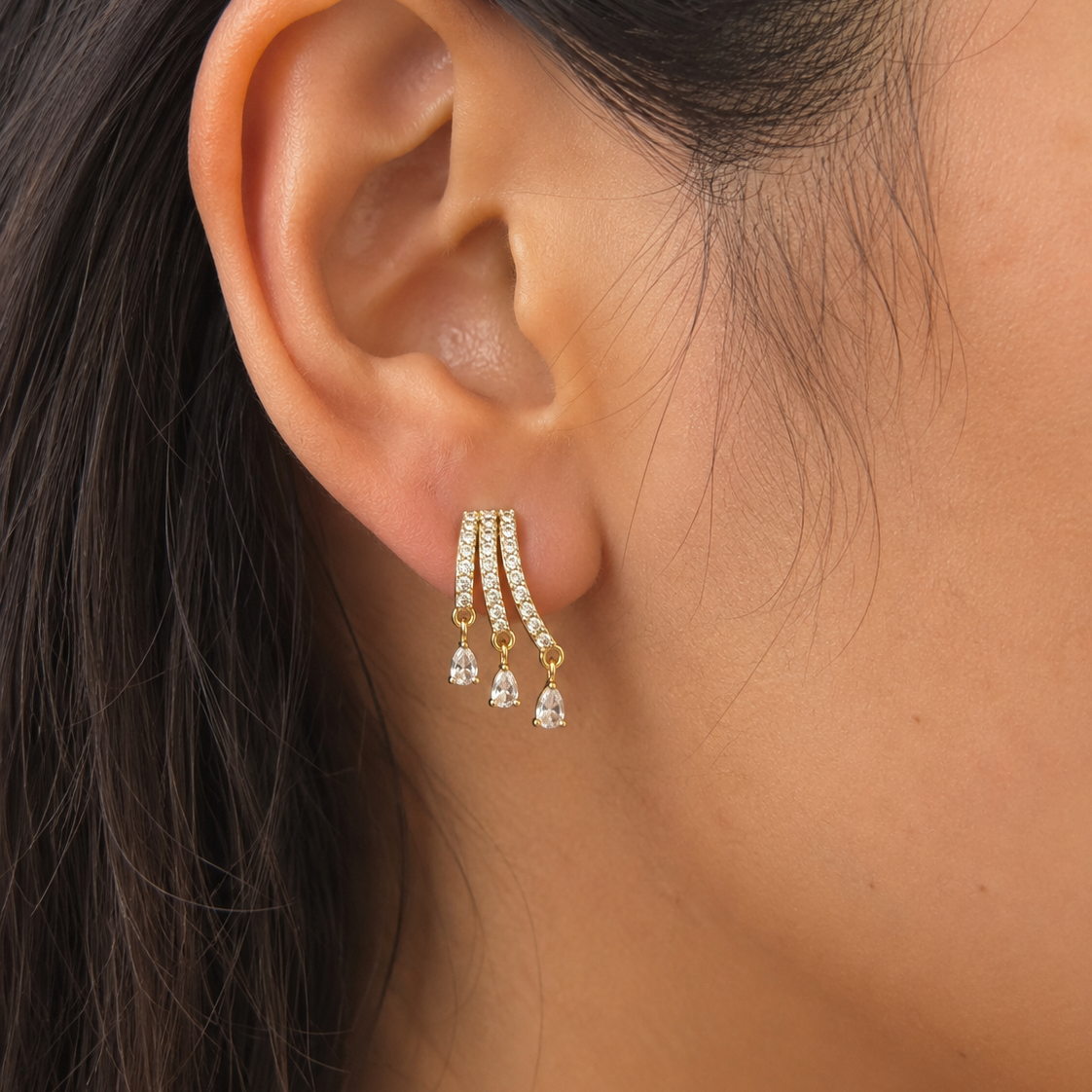 Valer Triple Curve Tassel Earrings