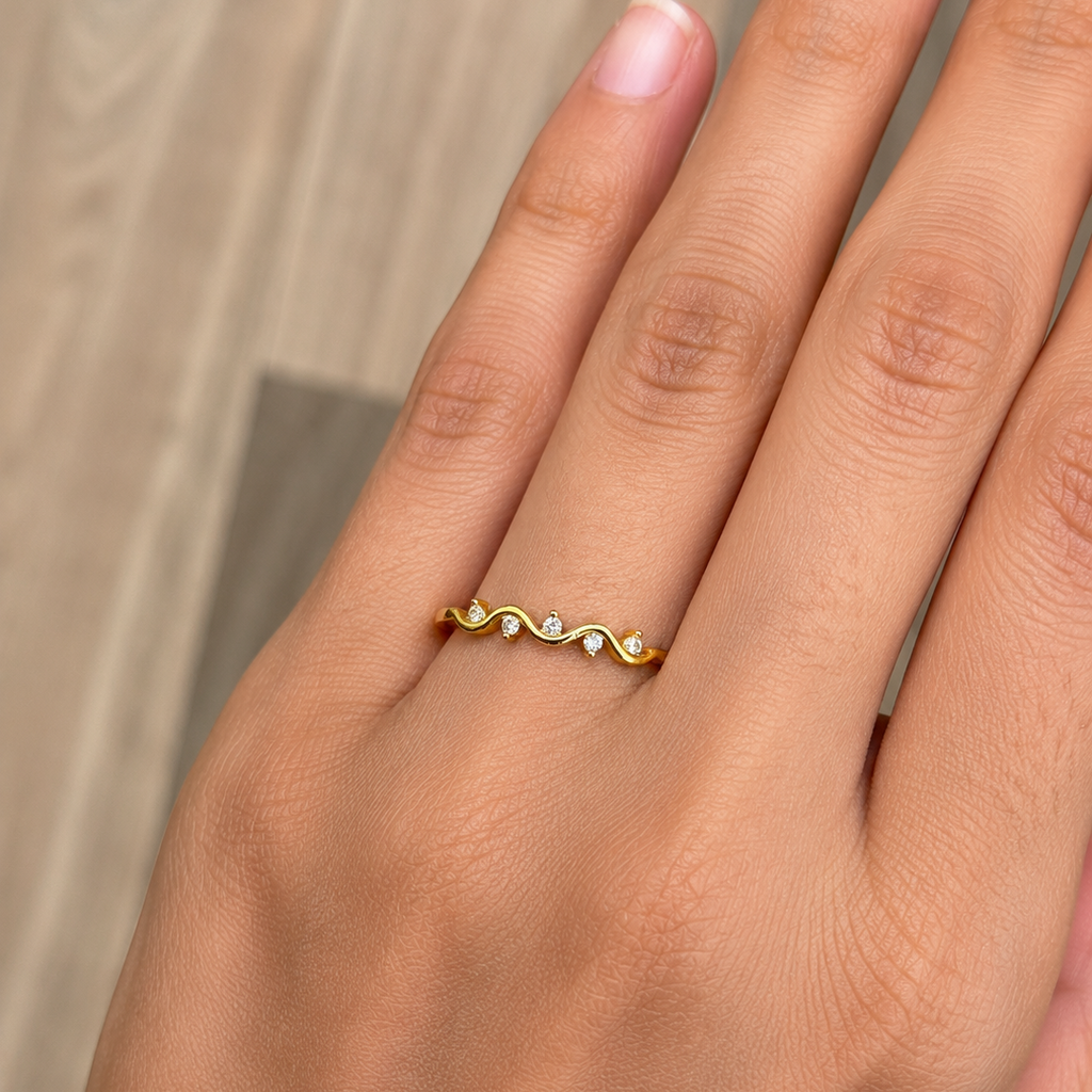 Kivara Minimalist Wave Cubic Zirconia Ring