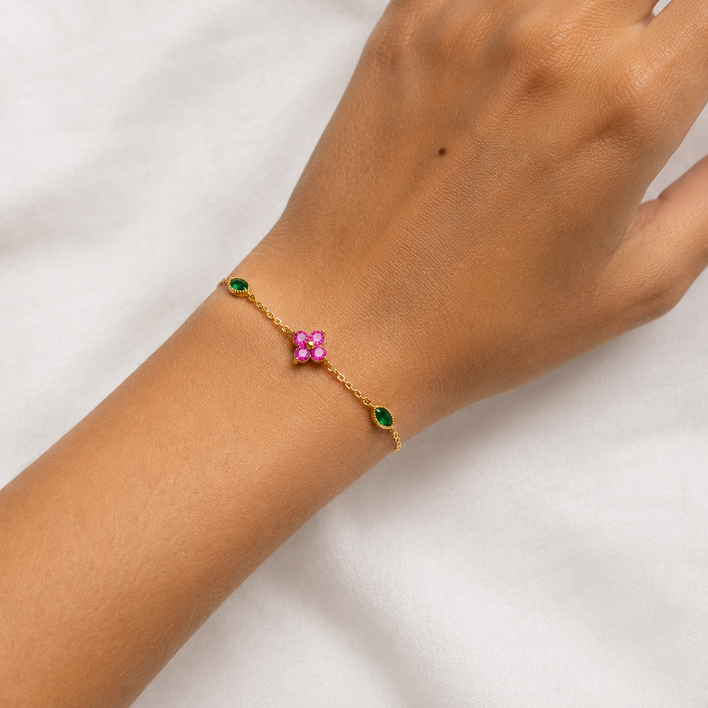 Merren Clover Delicate Chain Bracelet