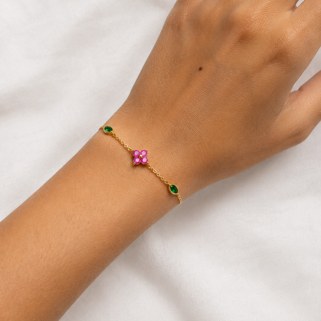 Merren Clover Delicate Chain Bracelet