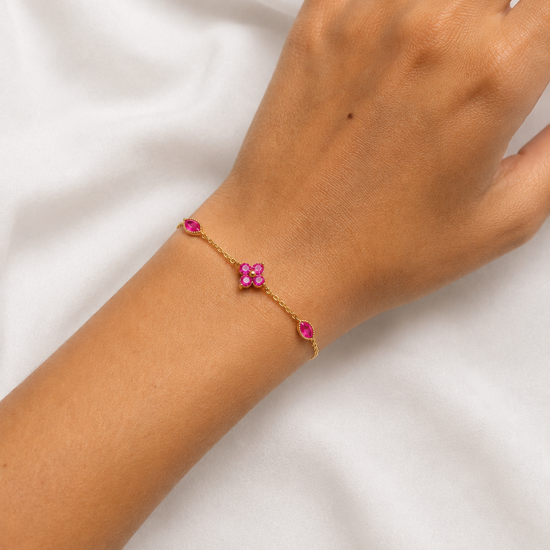 Merren Clover Delicate Chain Bracelet