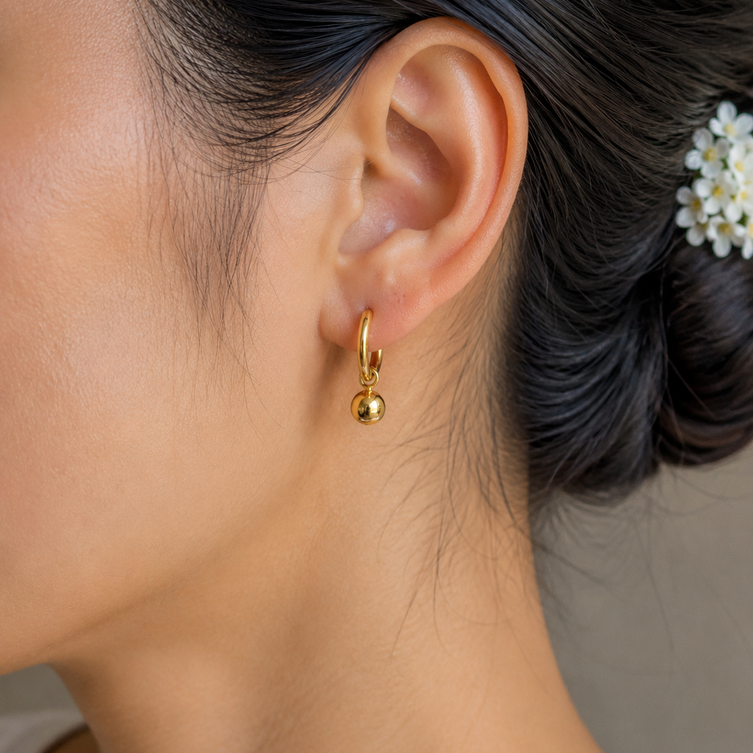 Omyra Minimal Gold Ball Hoop Earrings