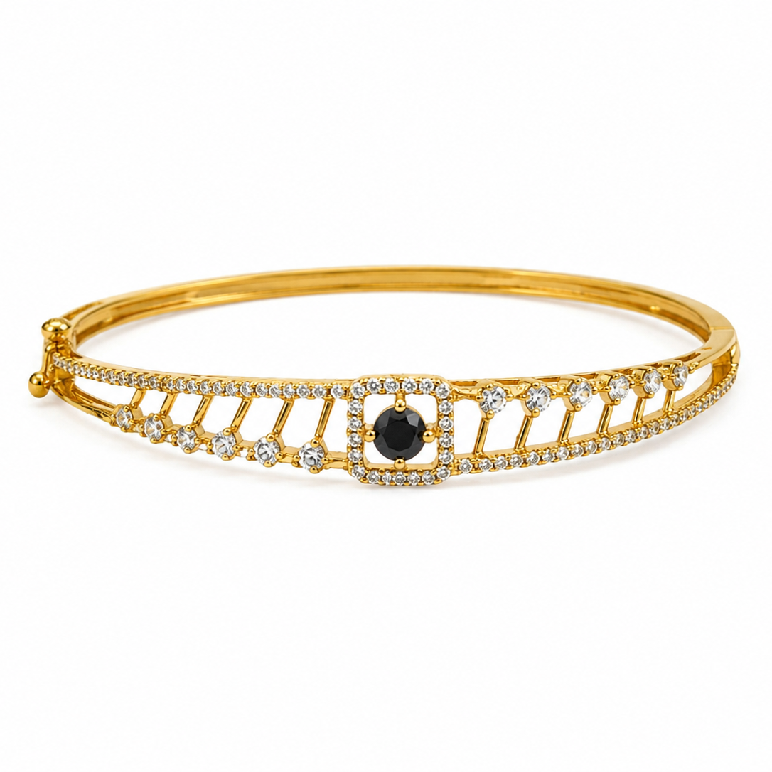 Linor Black Onyx Statement Gold Bangle