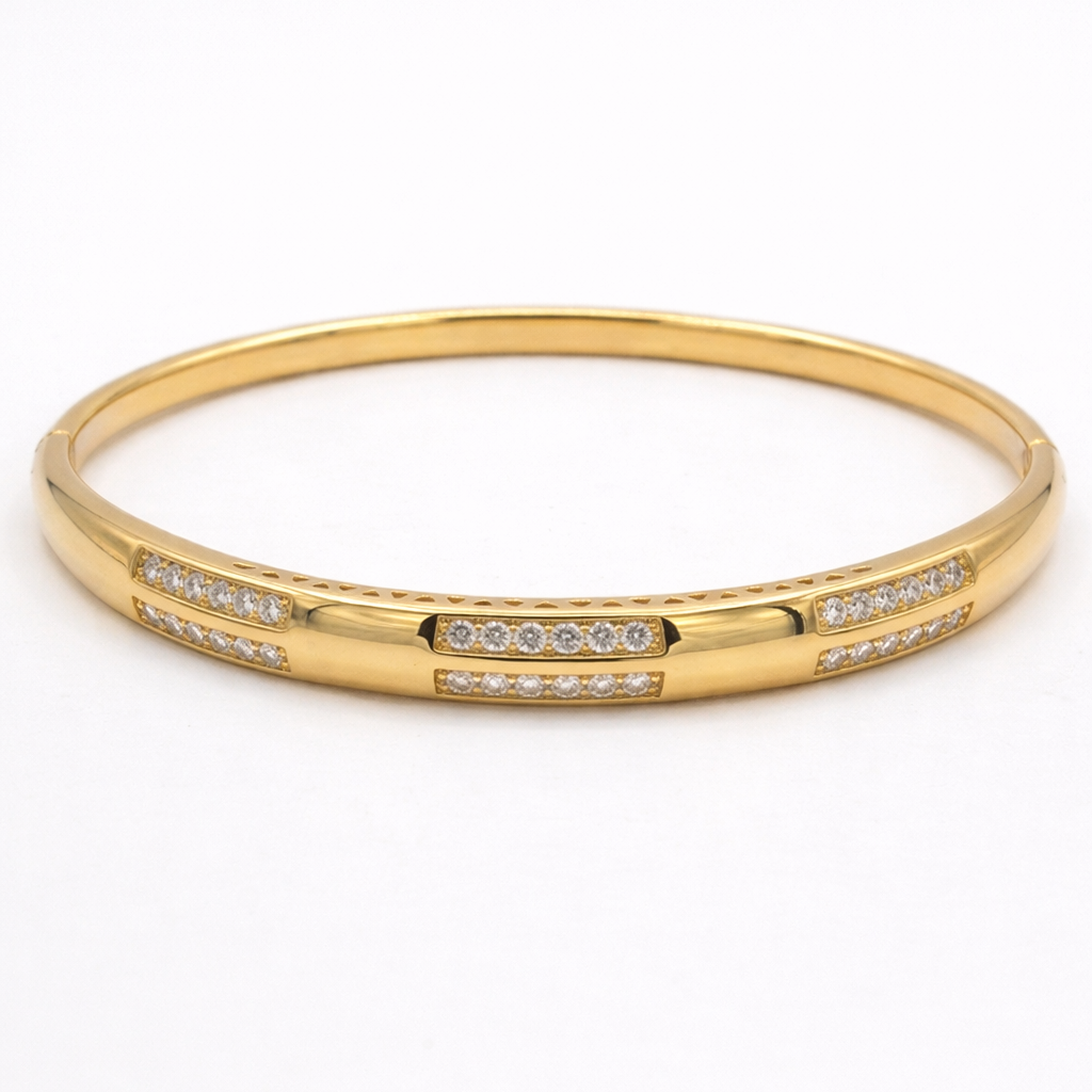 Syvra Bar Gold Bangle Bracelet