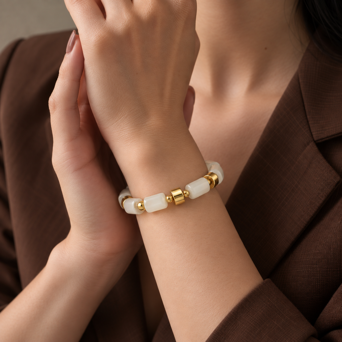 Elara Gold Accents White Beaded Bracelet