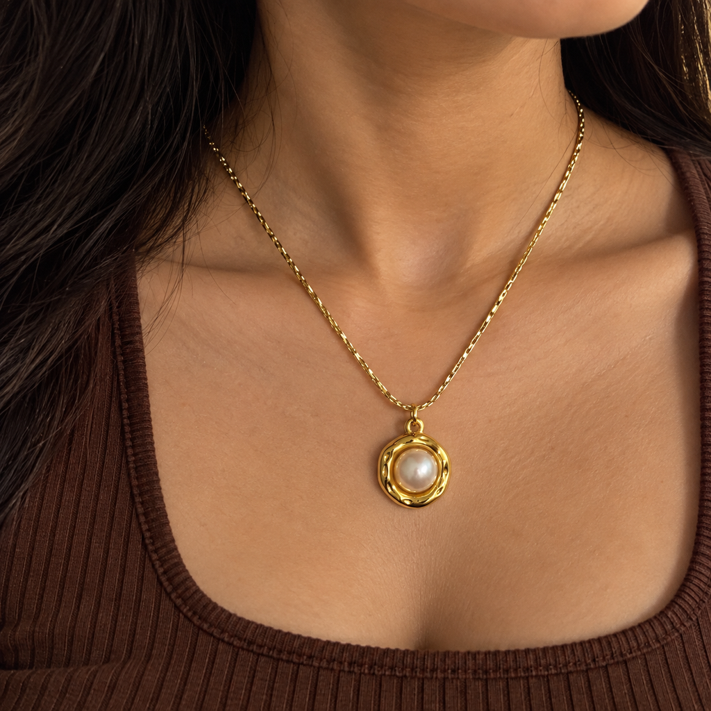 Clara Pearl Pendant Gold Necklace