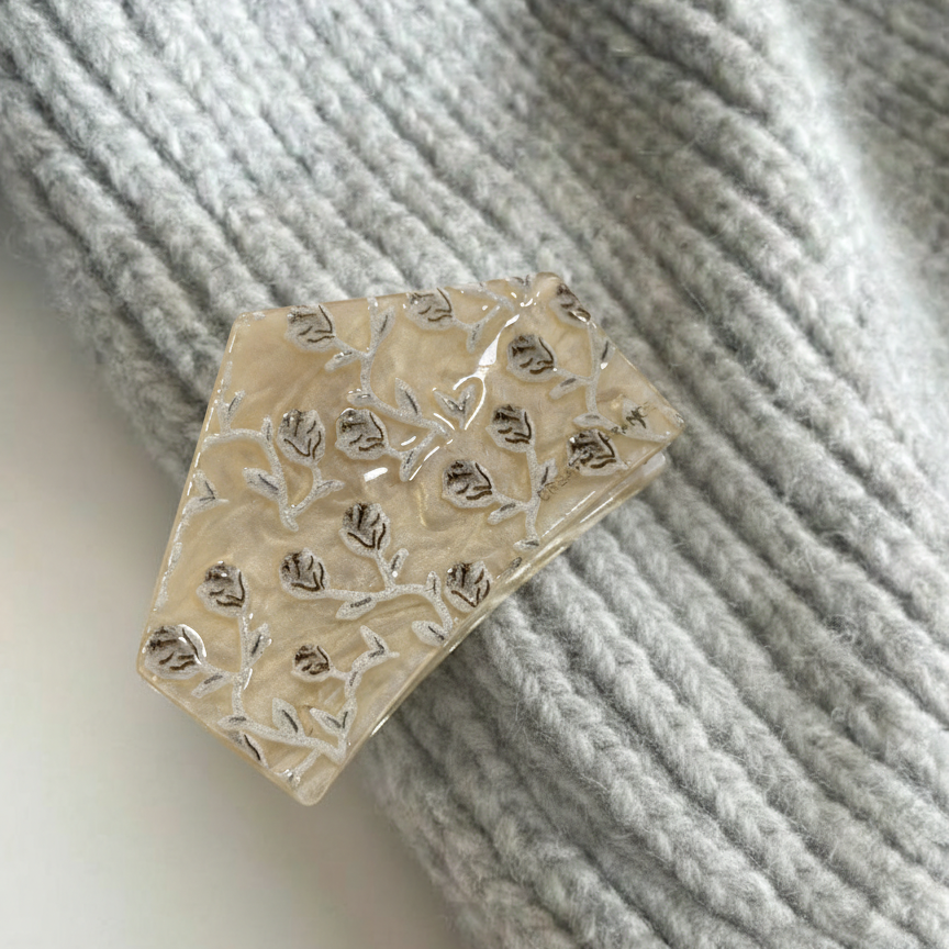 Lunovi Floral Claw Clip