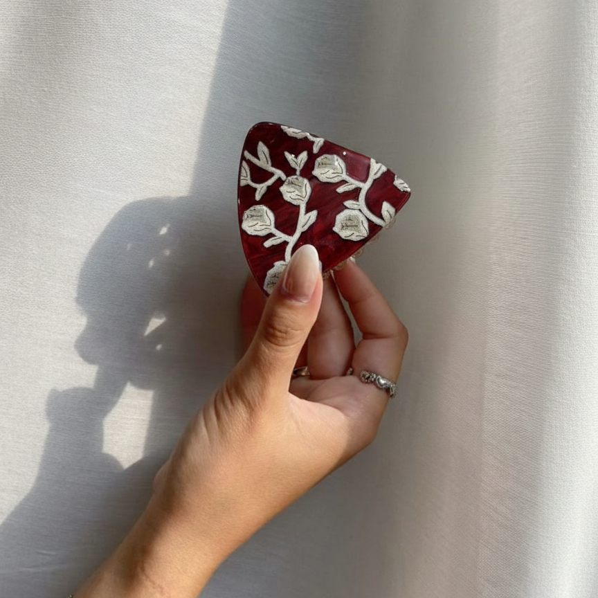 Sera Floral Claw Clip