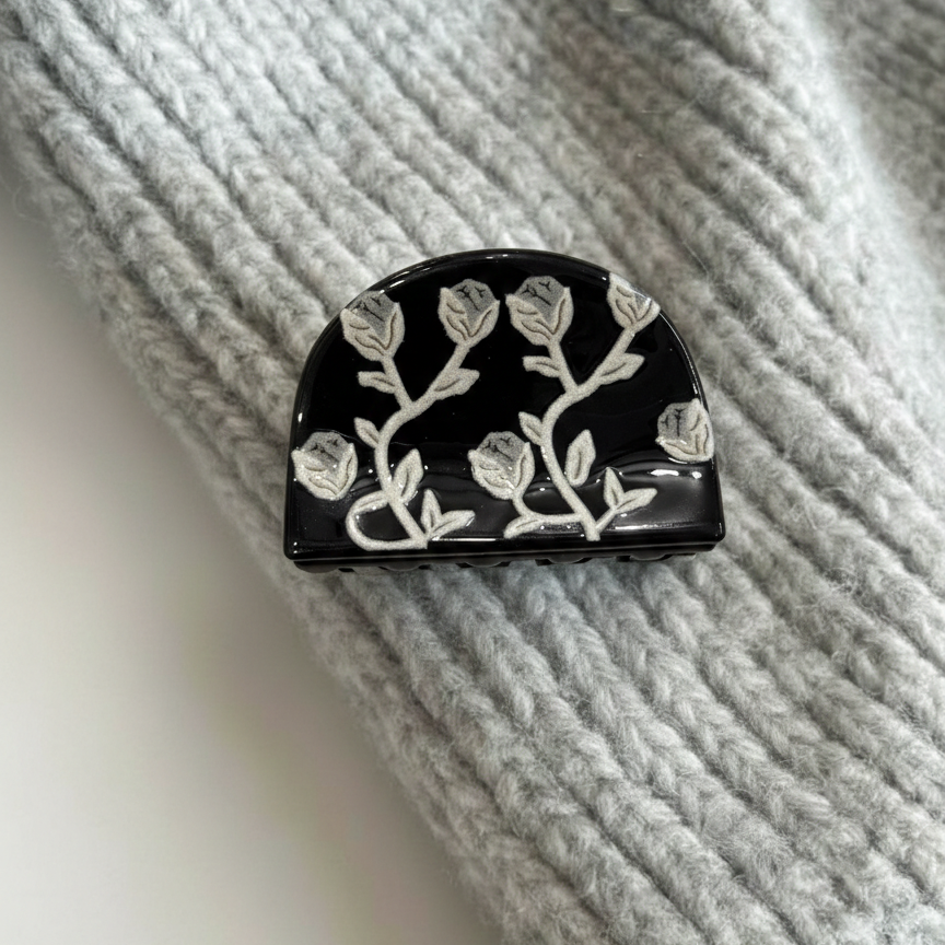 Lomi Floral Claw Clip