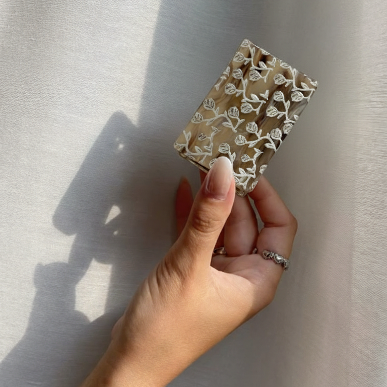 Viona Floral Claw Clip