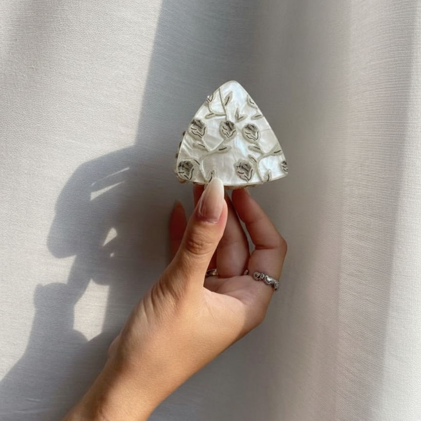 Mavi Floral Claw Clip