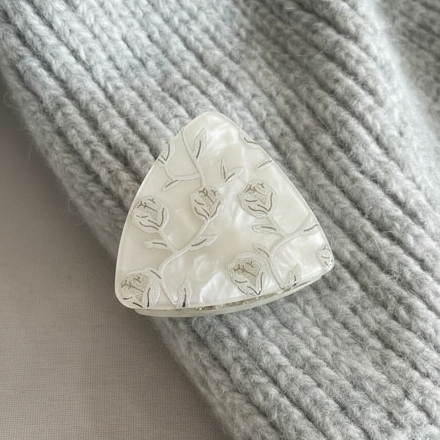 Mavi Floral Claw Clip