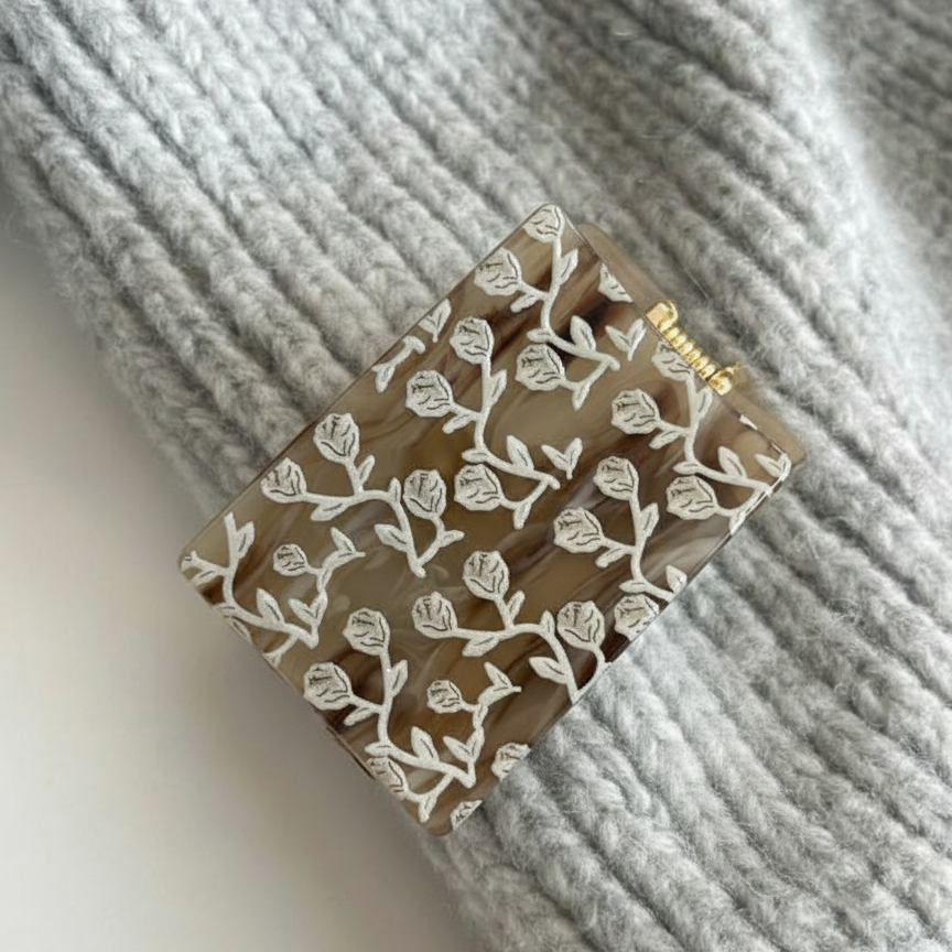 Viona Floral Claw Clip