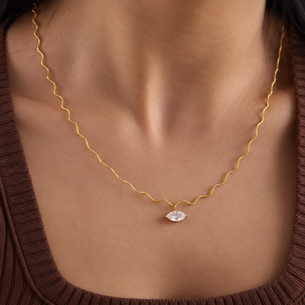 Tara 18K PVD Gold Plated Minimalist Wavy Chain Necklace