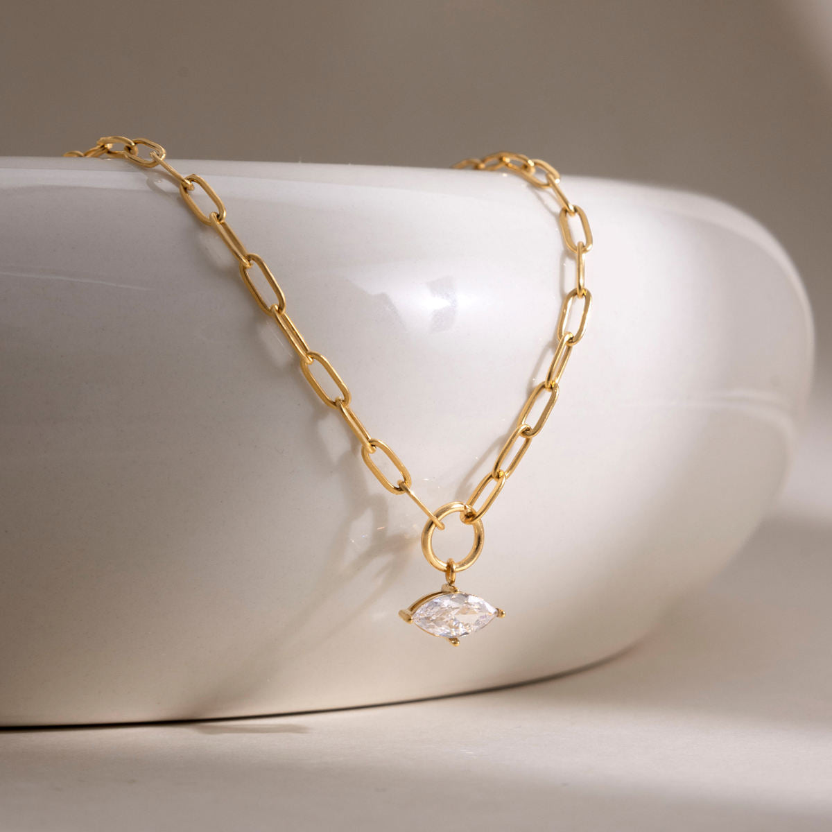 Aurélie Marquise Solitaire Necklace