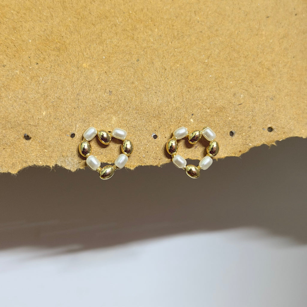Mila Gold & Pearl Heart Hoop Earrings